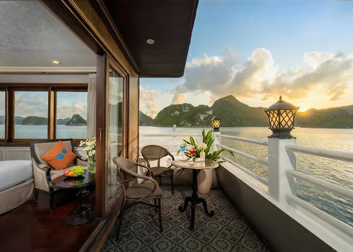 Athena Cruise 5* Ha Long
