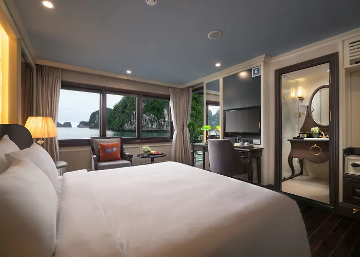 Athena Cruise 5* Ha Long