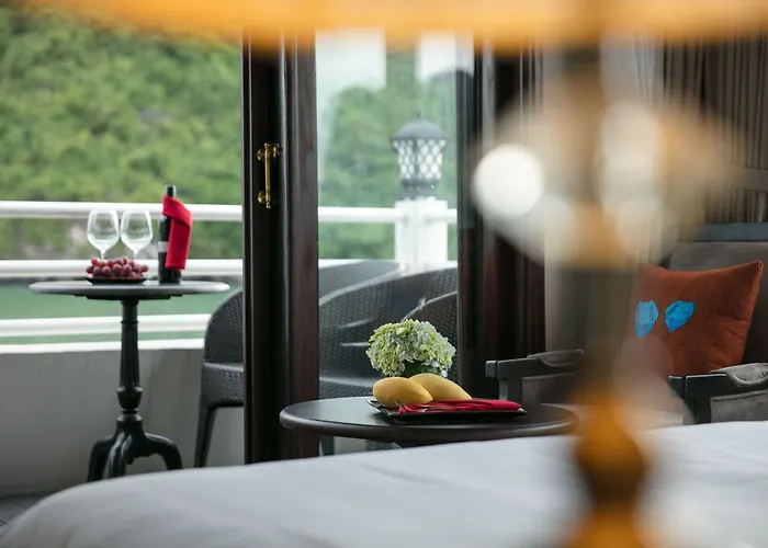 Athena Cruise  5*